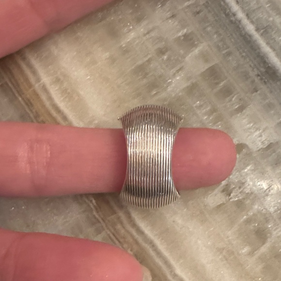 Sterling  Silver Ring - Picture 2 of 5